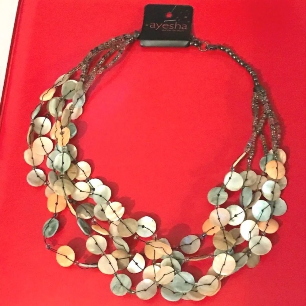 NEW Shell Necklace Multi-Color